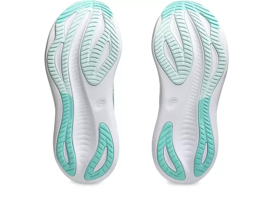 gel-nimbus 27 wide