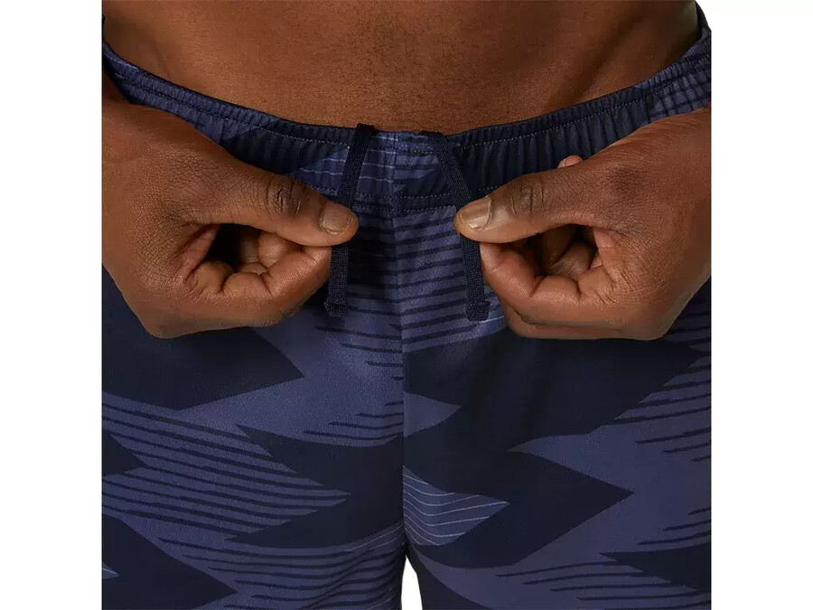 saisonale 7-zoll-shorts mit allover-print